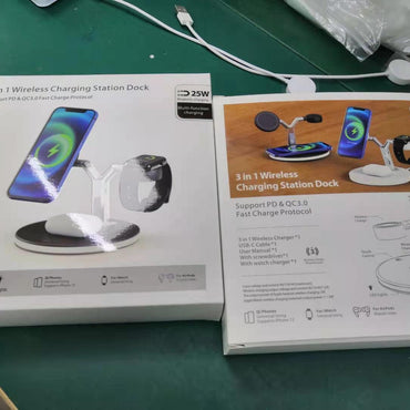 Compatible with Apple, 3 In 1 Magnetic Wireless Charger 15W Fast Charging Station For Magsafe Chargers