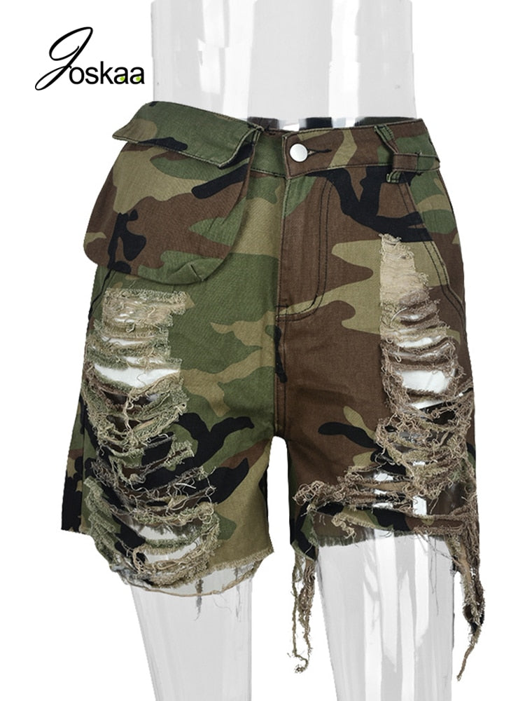 Camouflage Ripped Combat Shorts