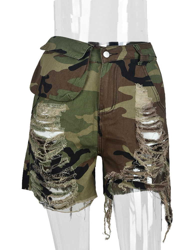 Camouflage Ripped Combat Shorts