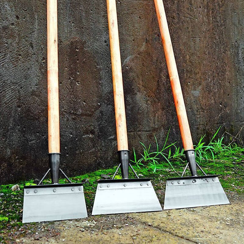 Large Outdoor Steel Cleaning Shovel