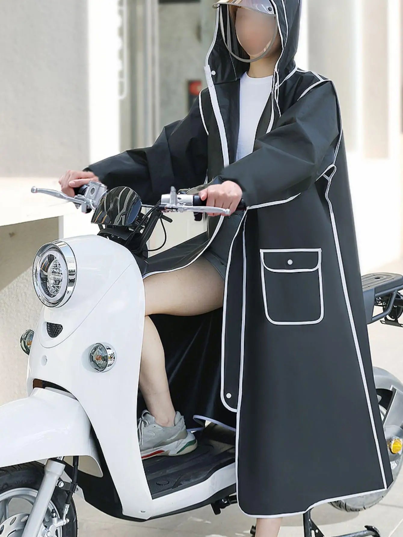 Rainstorm-Proof Full-Body Electric Bicycle Poncho