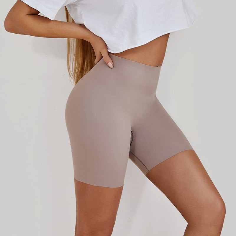 Seamless Elastic Ladies Shorts