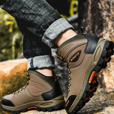 Hiking Shoes Men's Outdoor Sports Shoes Warm Winter Climbing
