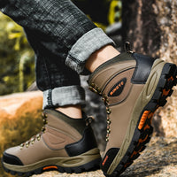 Hiking Shoes Men's Outdoor Sports Shoes Warm Winter Climbing