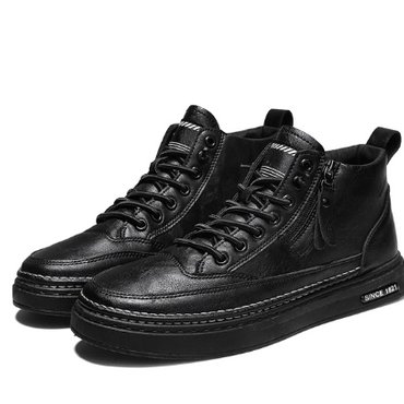 Plush Hard Wearing Men's Footwear