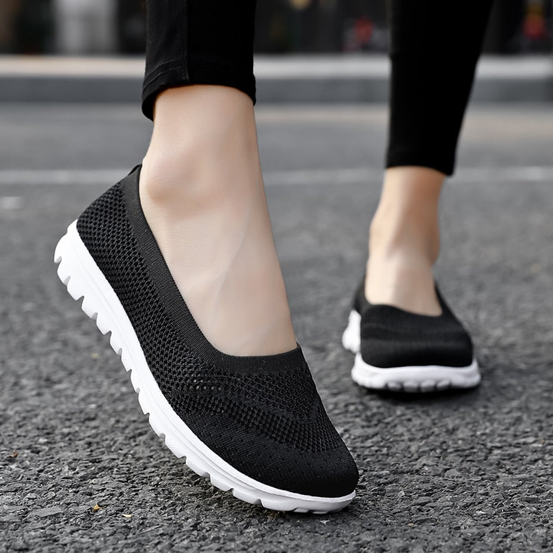 Ladies Slip-on Lightweight Loafer