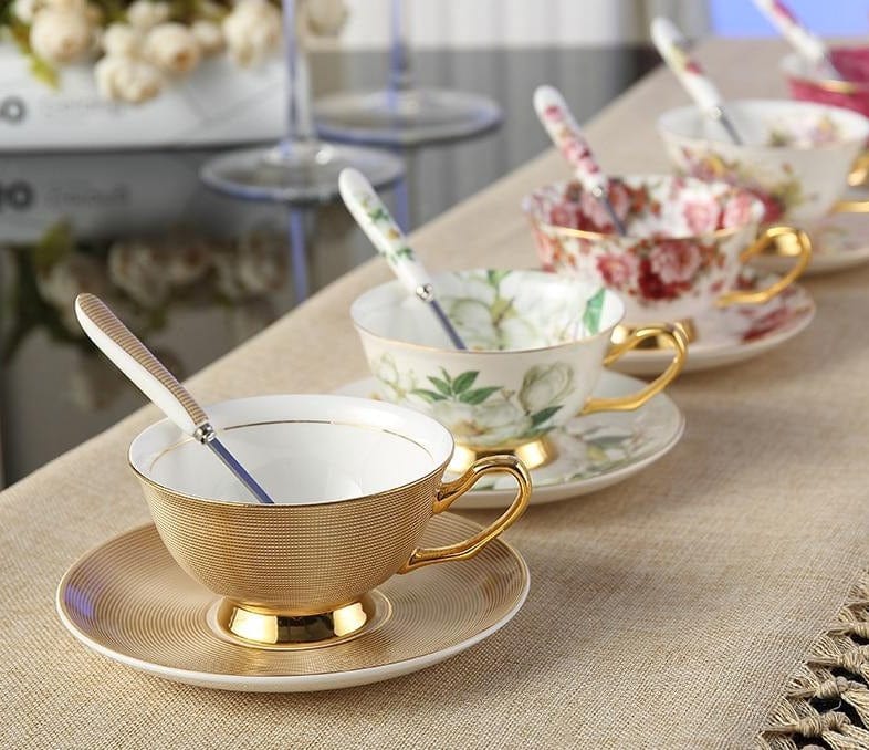 Bone China Luxury Set Drinkware