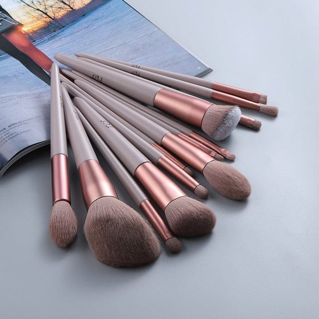 Natural Makeup Brushes Set - east2cart.uk