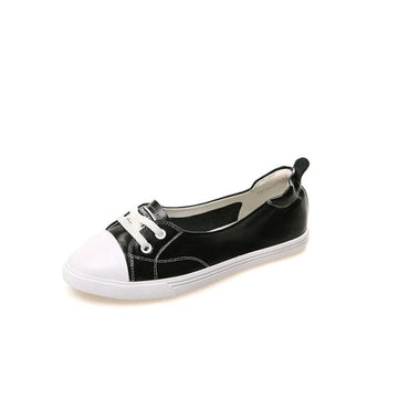 Ladies White Flat Shoe