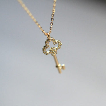 9k Gold Classic Key Pendant - east2cart.uk