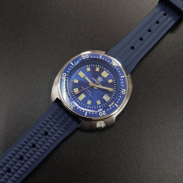 Dive Watch with Ceramic Bezel