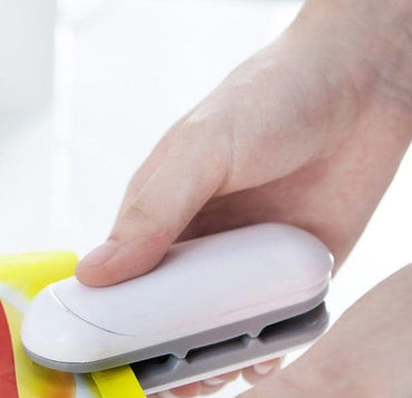 Mini Plastic Sealing Machine - east2cart.uk