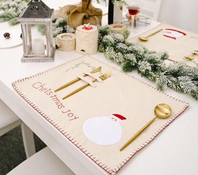 Christmas Table Linen Decoration