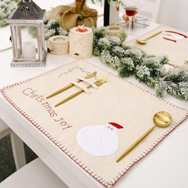 Christmas Table Linen Decoration