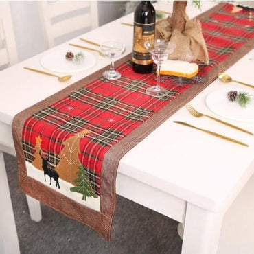 Christmas Table Linen Decoration