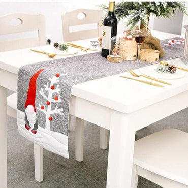 Christmas Table Linen Decoration