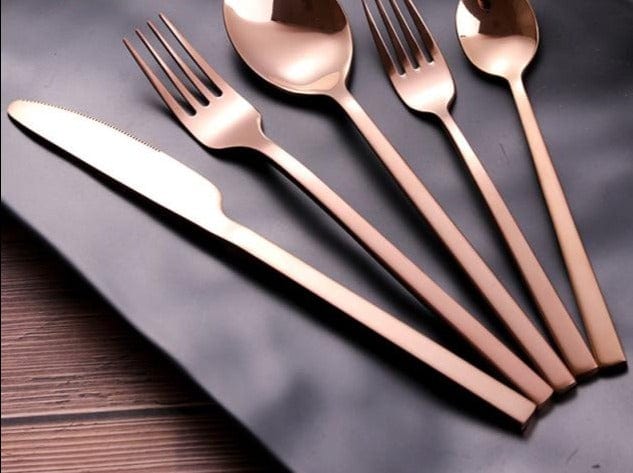 30pcs Gold Cutlery Set - east2cart.uk