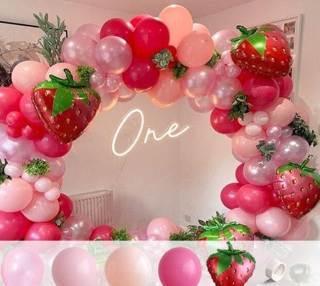 127pcs Strawberry Balloon Party Decoration - east2cart.uk