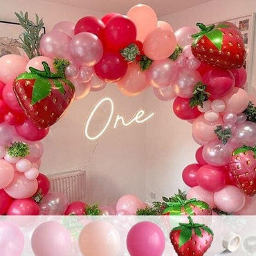 127pcs Strawberry Balloon Party Decoration - east2cart.uk