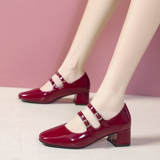 Double buckle mary jane patent leather shoes