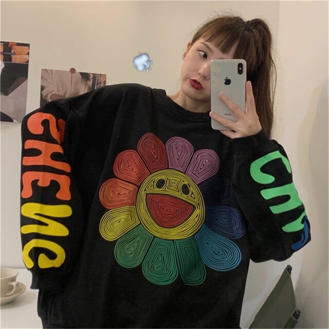 Chic Sunflower Long Sleeve Pullover