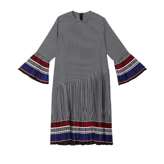 Flare Sleeve Pleated Dress