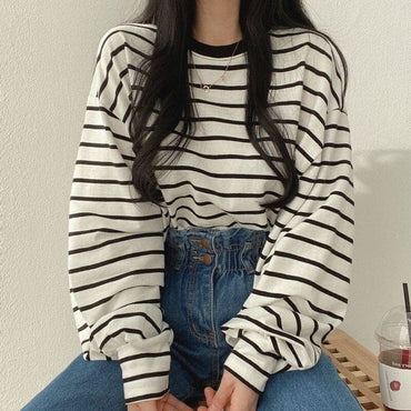 Stripe Lantern Crewneck